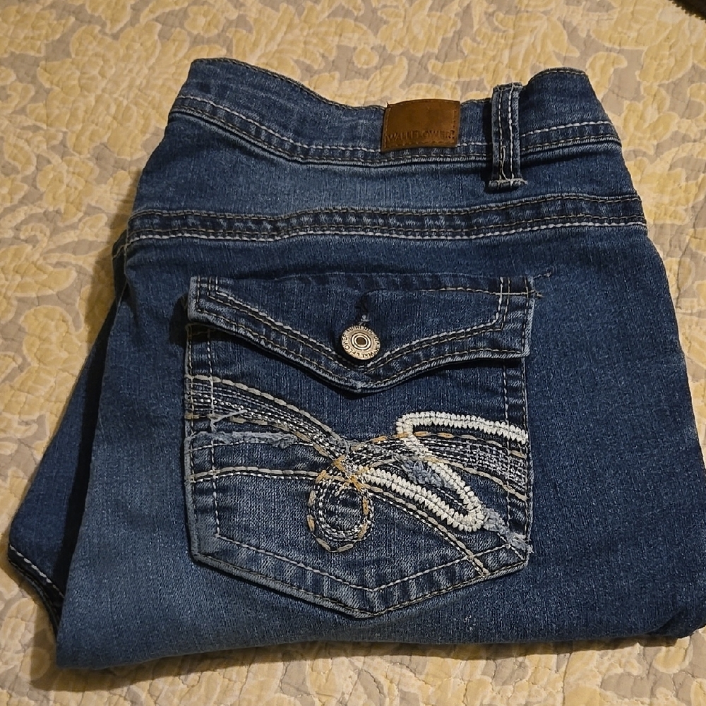 Wallflower Women's Blue Jeans